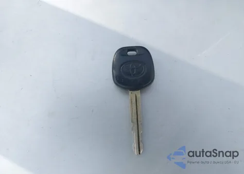 2005 Toyota Sienna Le z USA, uszkodzony, nr VIN 5TDZA23C55S327925